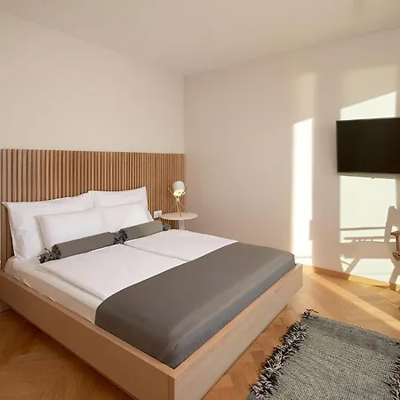 Bianca Hvar Nyaraló